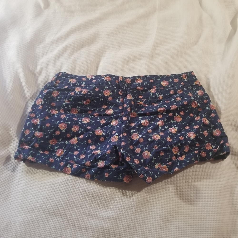 SO Floral Print Shorts